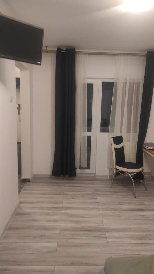 Ferienwohnung Garsoniera Turda Valeria Exterior foto